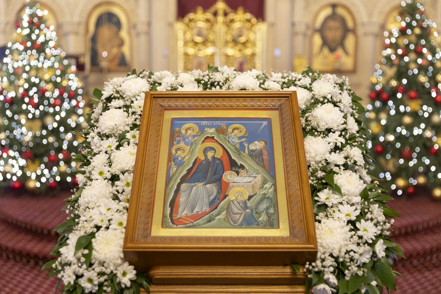 Yepiskopu Aleksiy kafedral kilsəsində böyük axşam ibadətini keçirib