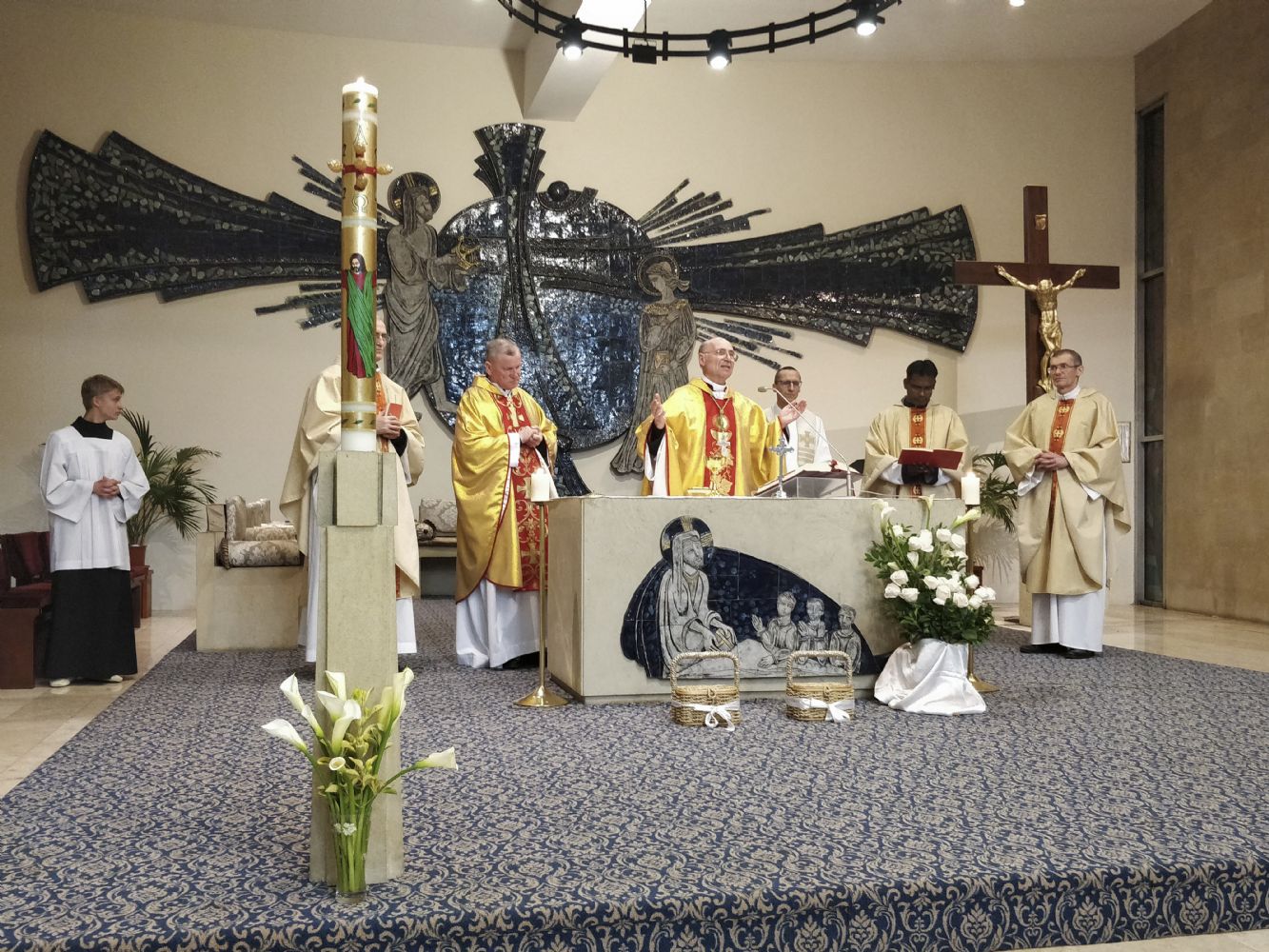 Azərbaycanın katolik icması Pasxa bayramını qeyd edir
