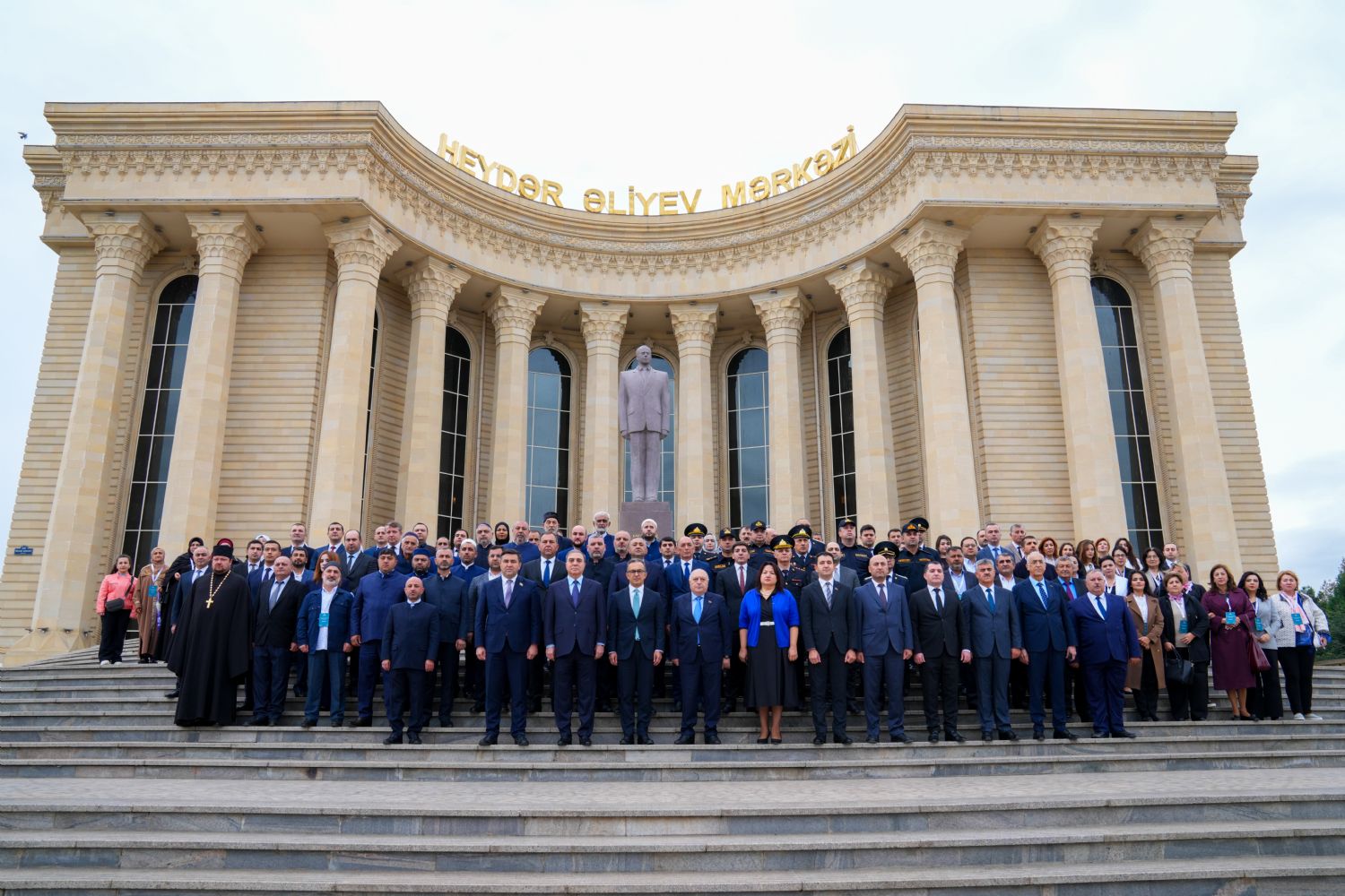 Gəncədə “İnklüziv cəmiyyət quruculuğunda din xadimlərinin rolu” mövzusunda konfrans keçirilib