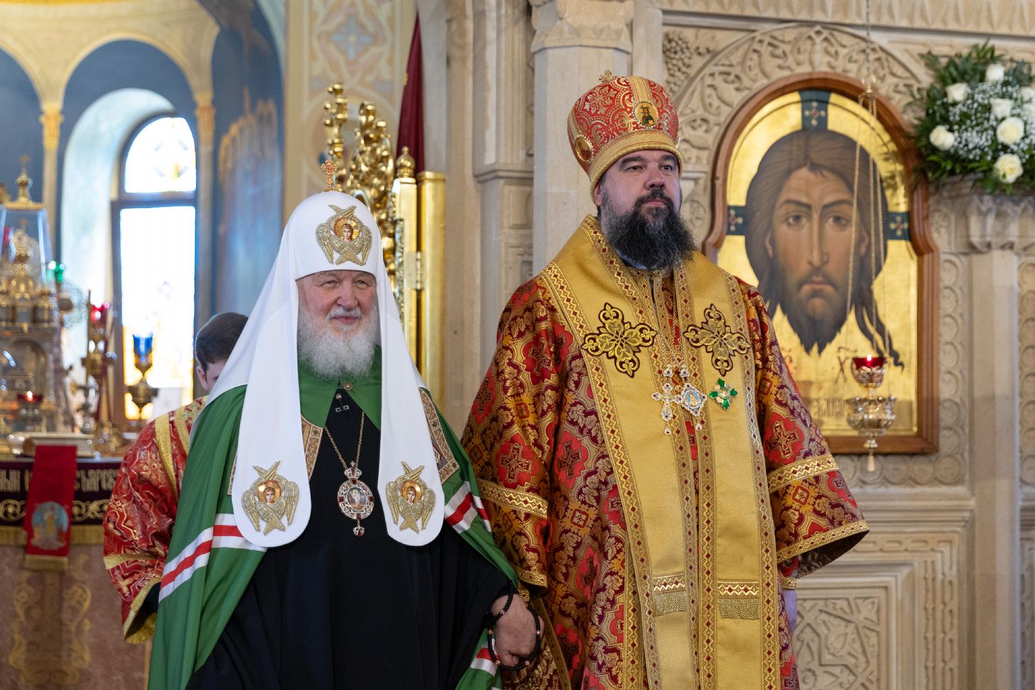 Moskva və Bütün Rusiyanın Patriarxı Kirill Müqəddəsləri Bakı şəhəri Müqəddəs Mürr-Daşıyan Zənənlər kafedral kilsəsində  İlahi Liturgiyanı keçirib