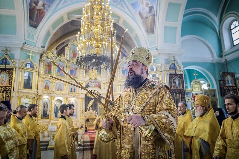 Yepiskop Aleksiy Stavropol şəhəri Müqəddəs Andrey kafedral kilsəsində İlahi Liturgiya keçirib