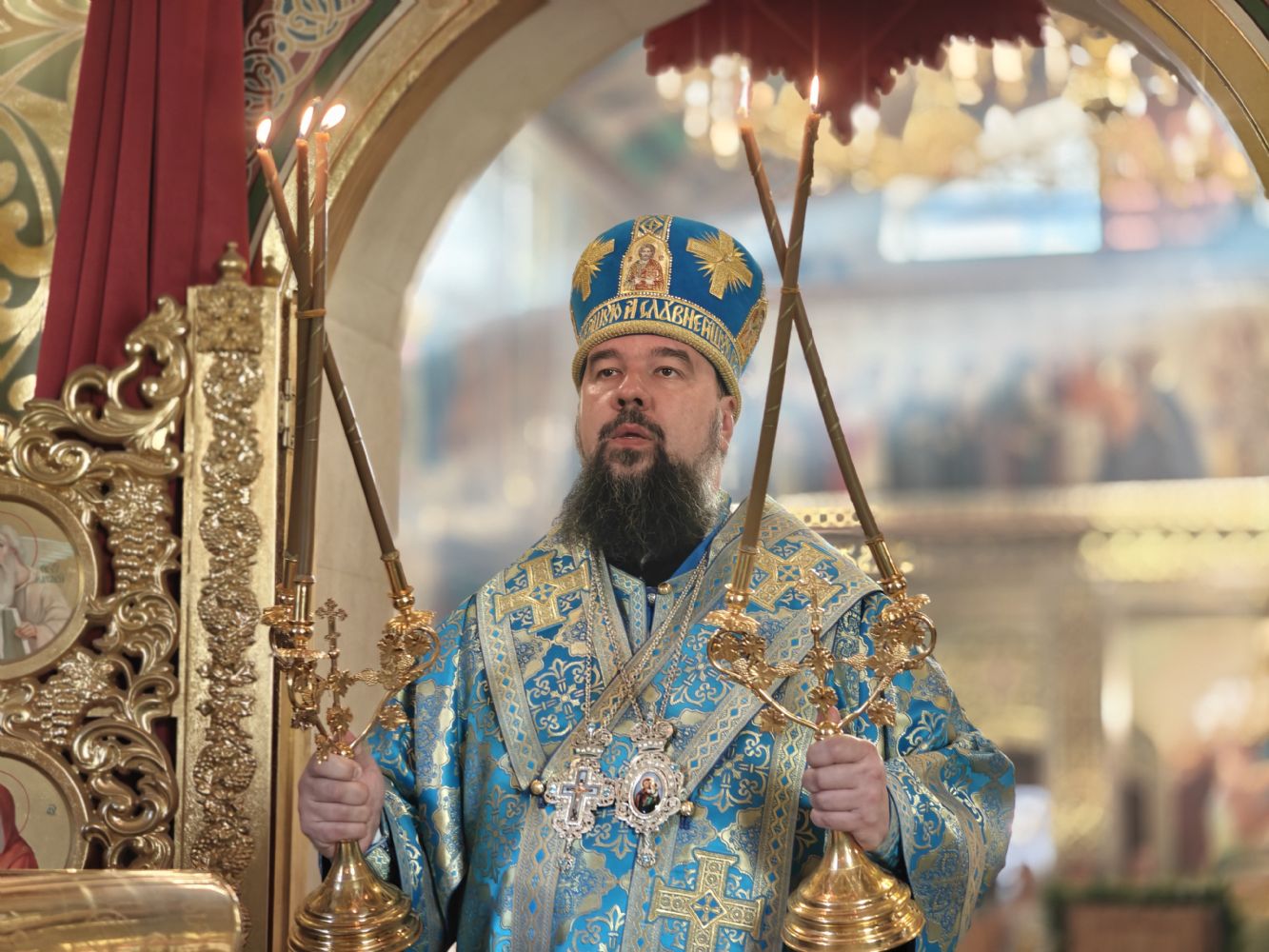 Yepiskop Aleksiy Allahın Əqdəs Validəsinin Mövludu kilsəsində axşam ibadəti keçirib