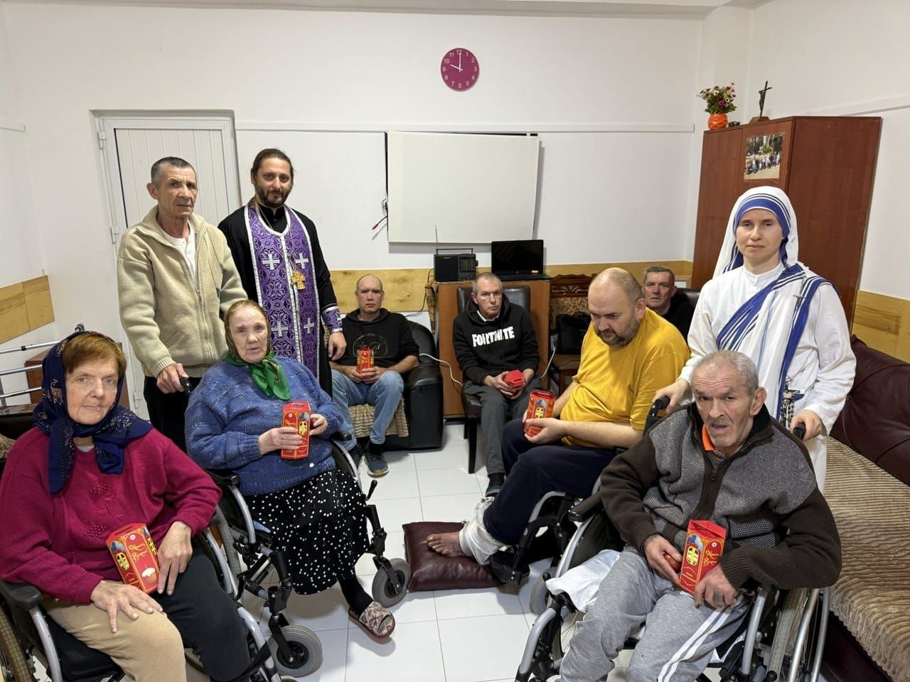 Yeparxial şöbəsinin rəhbəri sığınacağını ziyarət edib